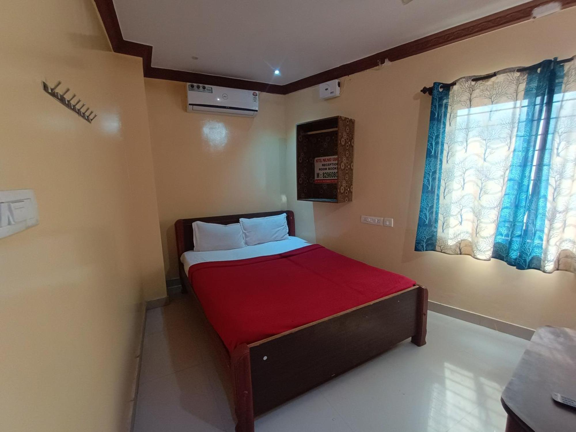 Hotel Malnad Grand Inn Kumbalgod Exterior photo